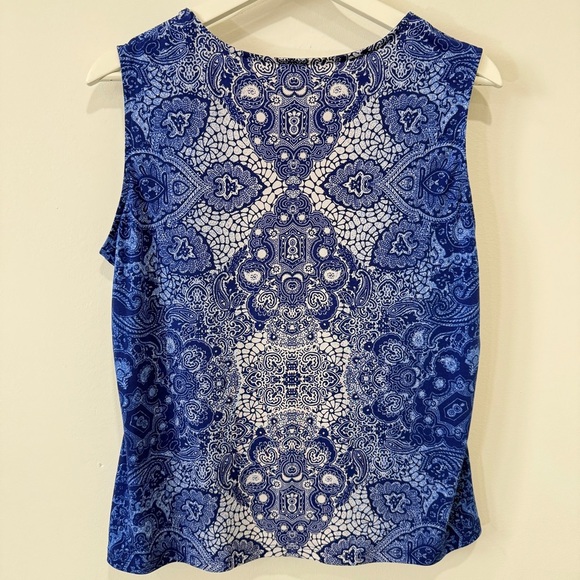 Blue Paisley Sleeveless Top - flowy - Picture 12 of 12
